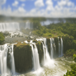 PUERTO IGUAZÚ + MOCONÁ & ESTEROS DEL IBERÁ