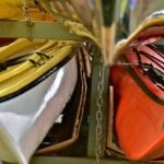 USHUAIA: SEA KAYAK EN EL CANAL BEAGLE - MEDIO DÍA