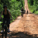 TOUR EN BICICLETA: CACHOEIRAS - MEDIO DÍA