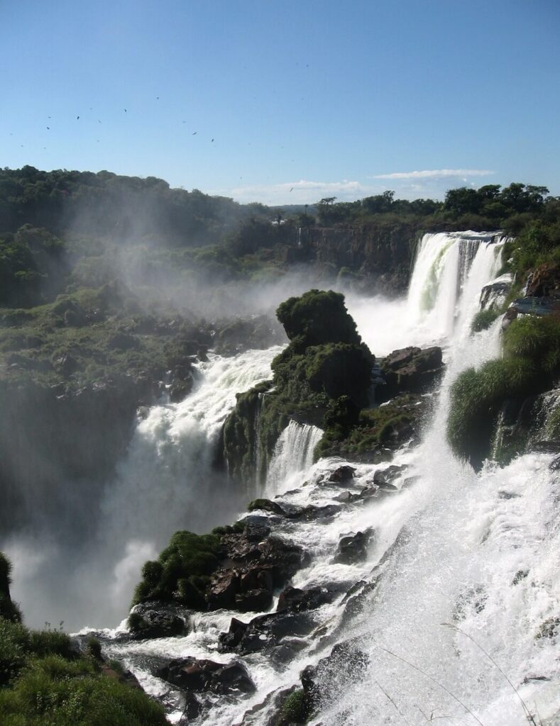 Cataratas-del-Iguazu-IV.jpg