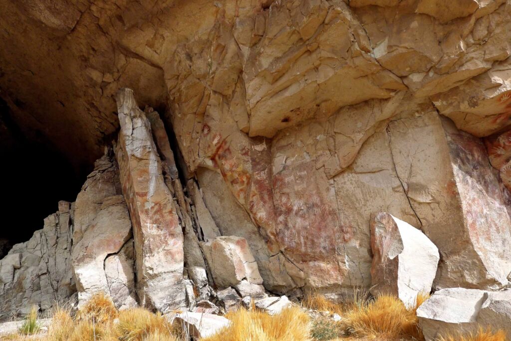 Cuevas-del-Walichu-1.jpg