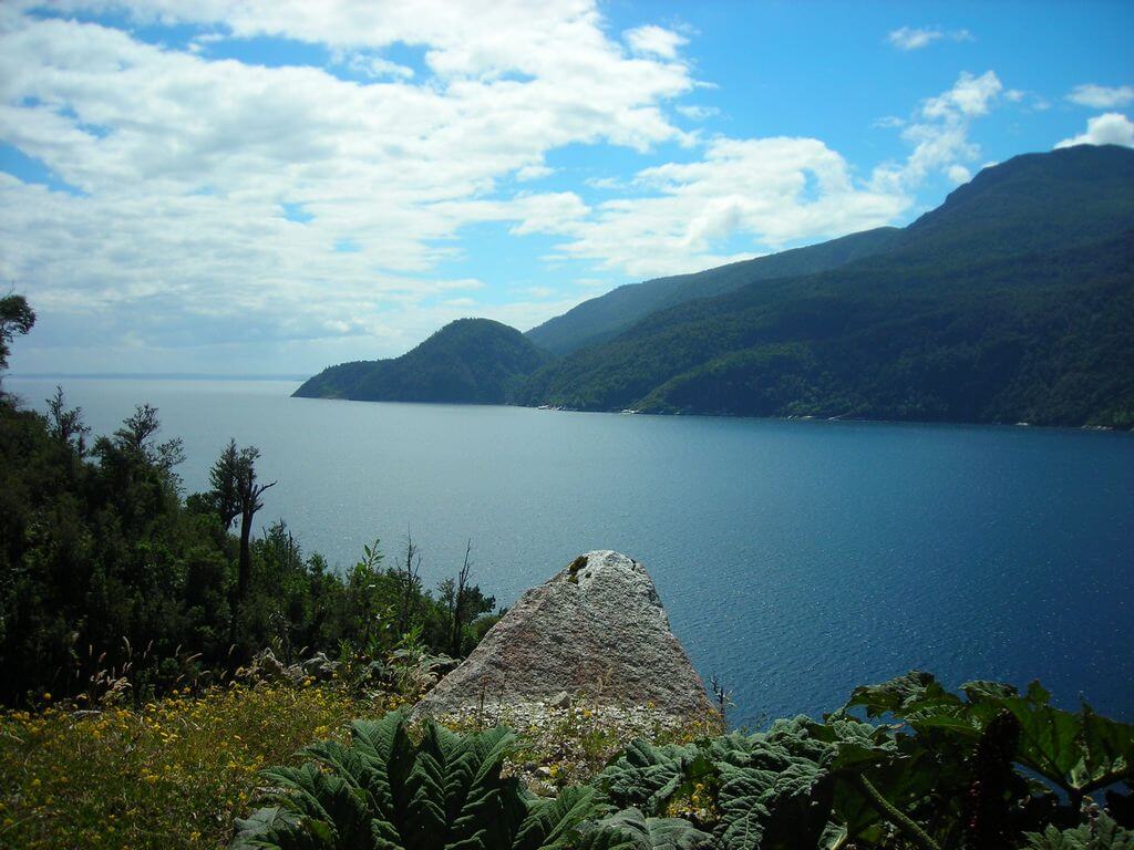 Estuario_de_Reloncavi.jpg