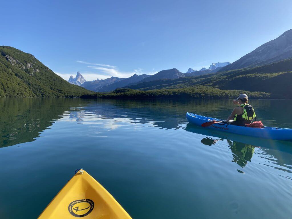 Kayak-lago-del-desierto-01-comp-1024x768-1.jpg