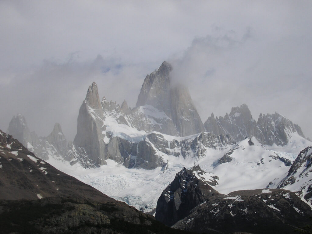 Monte-Fitz-Roy-II-El-Chalten.jpg