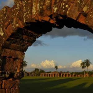 PARAGUAY: RUINAS JESUÍTICAS DE TRINIDAD - MEDIO DÍA - PRIVADO