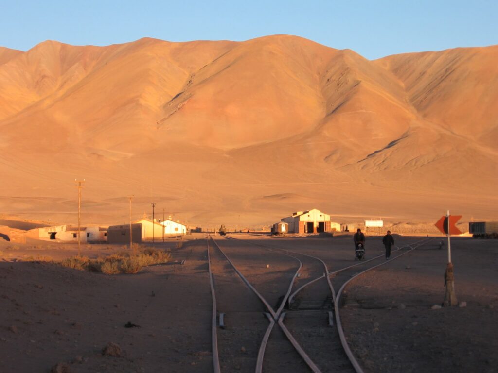 Tolar-Grande-vias-del-tren.jpg