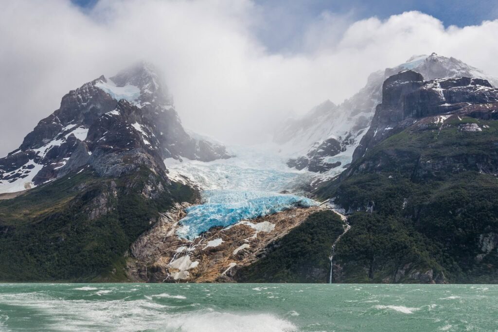 balmaceda-glaciar.jpg