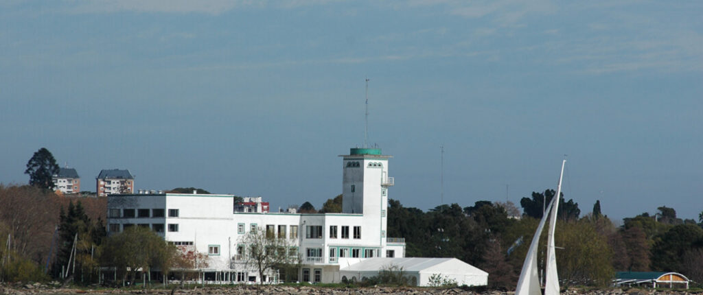 delta_platinum_10-1030x433-1.jpg