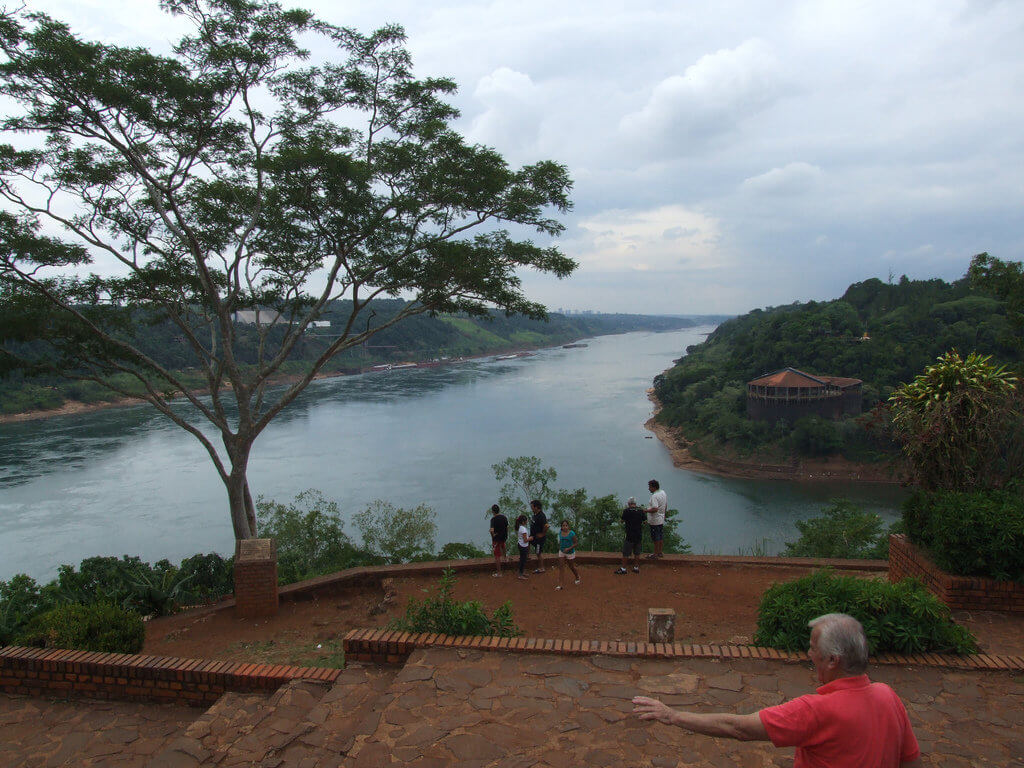 hito-tres-fronteras-3-1350929613.jpg