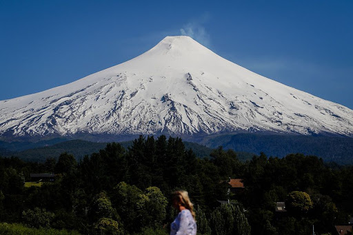 volcanvillarica.jpg